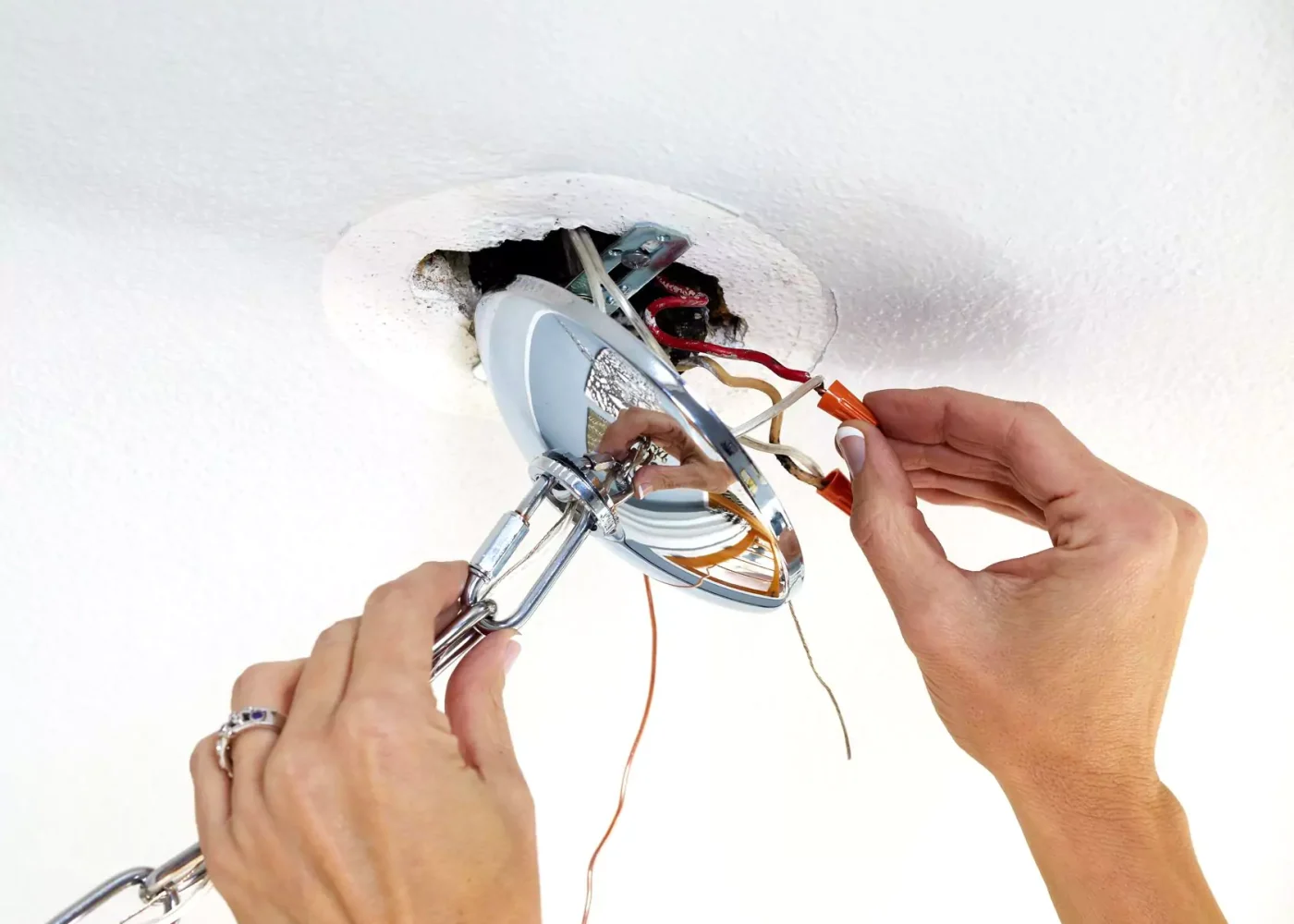 installing-lighting-fixtures-service-page-65febfc67b323